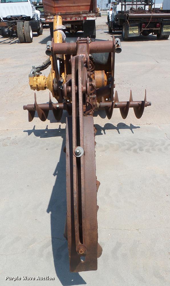 image for item DD5850 Case H939301 trencher