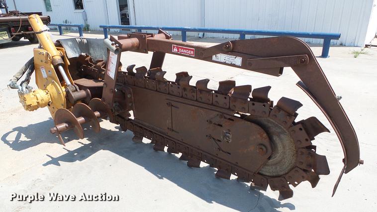 image for item DD5850 Case H939301 trencher