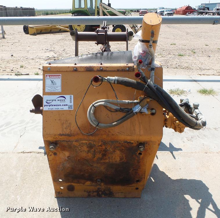 image for item DD5850 Case H939301 trencher