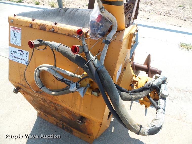 image for item DD5850 Case H939301 trencher