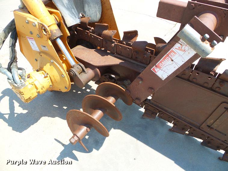 image for item DD5850 Case H939301 trencher