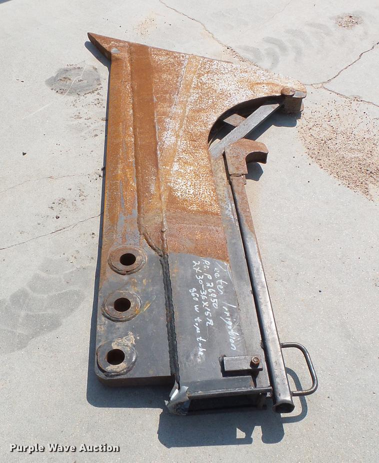 image for item DD5850 Case H939301 trencher