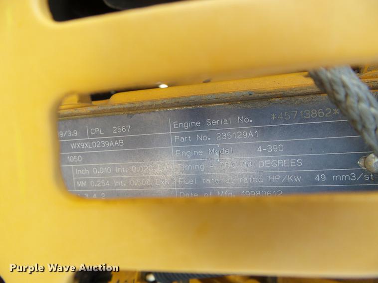 image for item DD5854 1999 Case 660 trencher