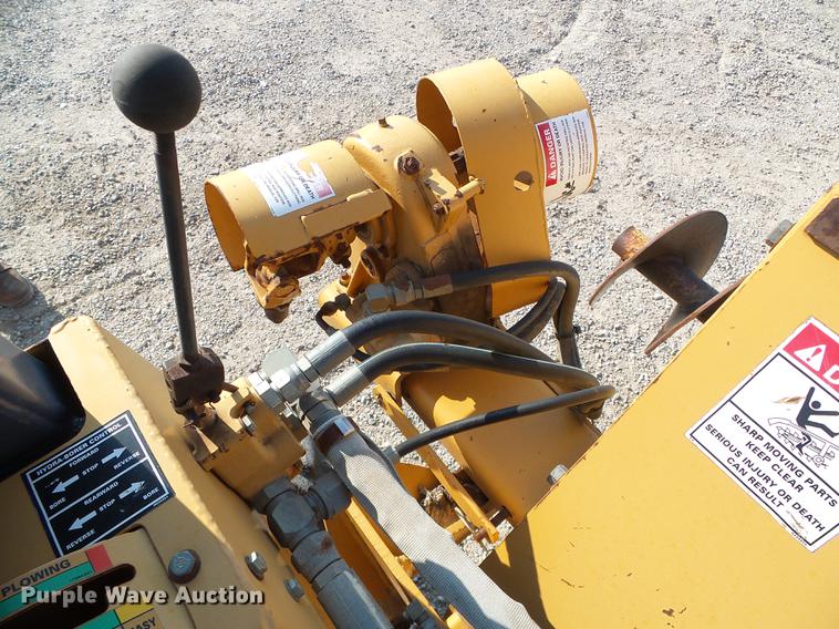 image for item DD5854 1999 Case 660 trencher