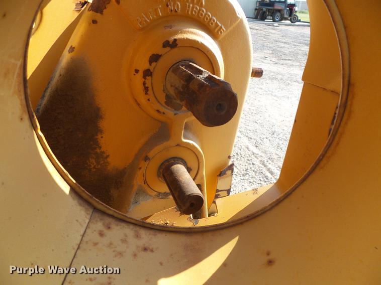 image for item DD5854 1999 Case 660 trencher