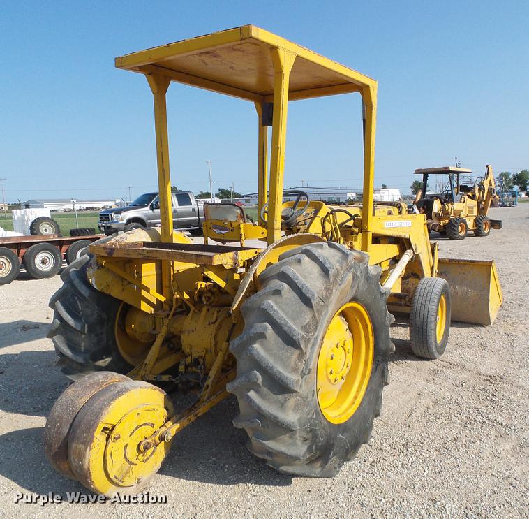 image for item DD5855 Massey Ferguson MF30 tractor