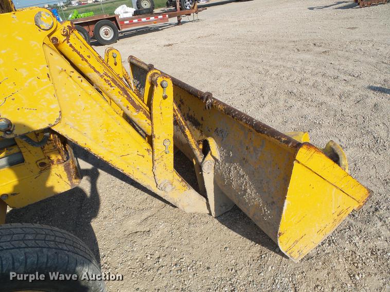 image for item DD5855 Massey Ferguson MF30 tractor