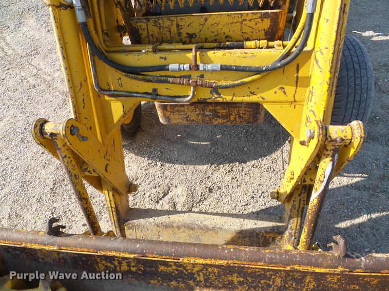 image for item DD5855 Massey Ferguson MF30 tractor