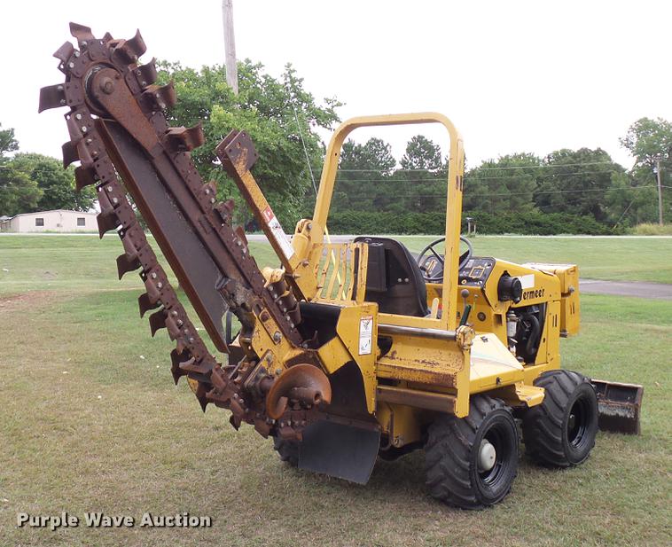 image for item DD5921 2007 Vermeer RT350 trencher