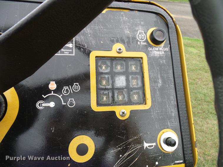 image for item DD5921 2007 Vermeer RT350 trencher