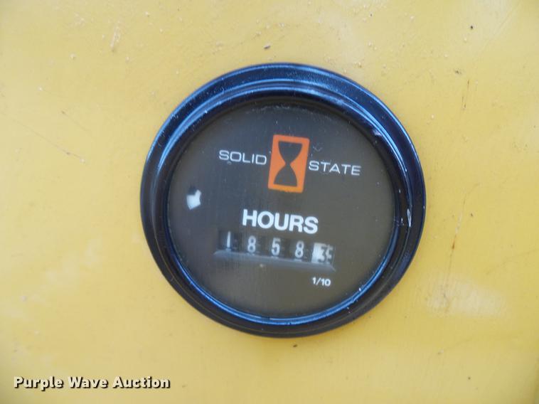 image for item DD5921 2007 Vermeer RT350 trencher