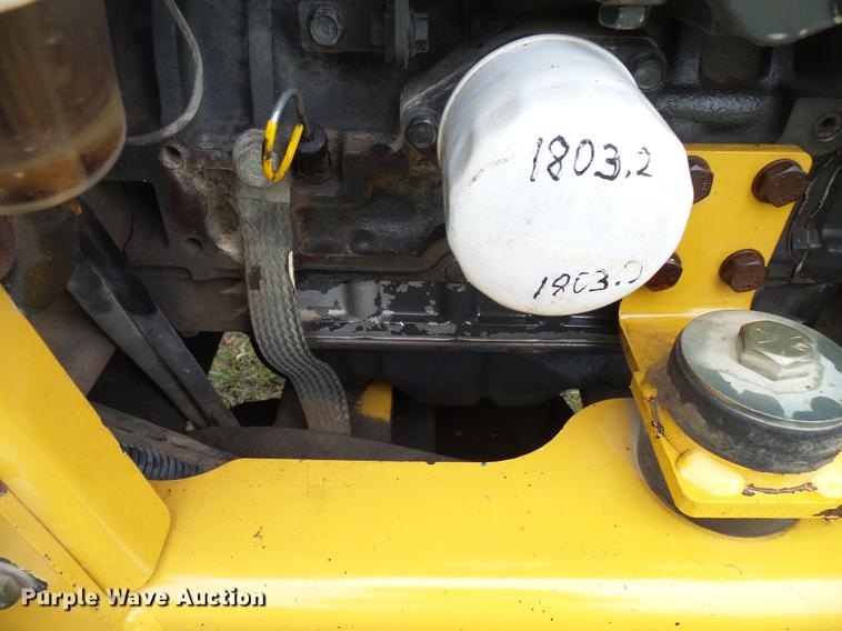 image for item DD5921 2007 Vermeer RT350 trencher