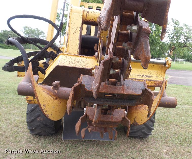 image for item DD5921 2007 Vermeer RT350 trencher