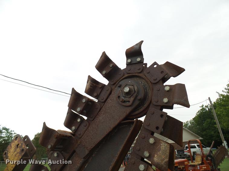 image for item DD5921 2007 Vermeer RT350 trencher