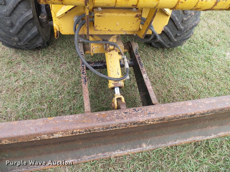 image for item DD5921 2007 Vermeer RT350 trencher