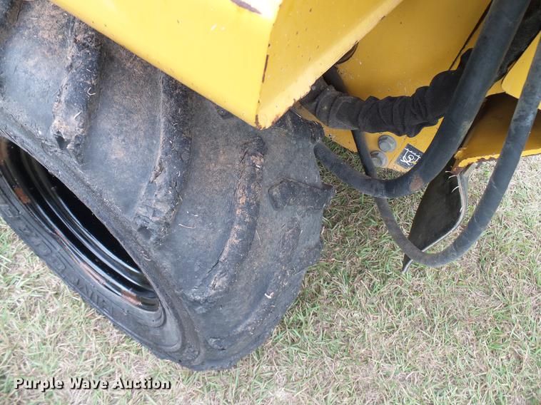 image for item DD5921 2007 Vermeer RT350 trencher