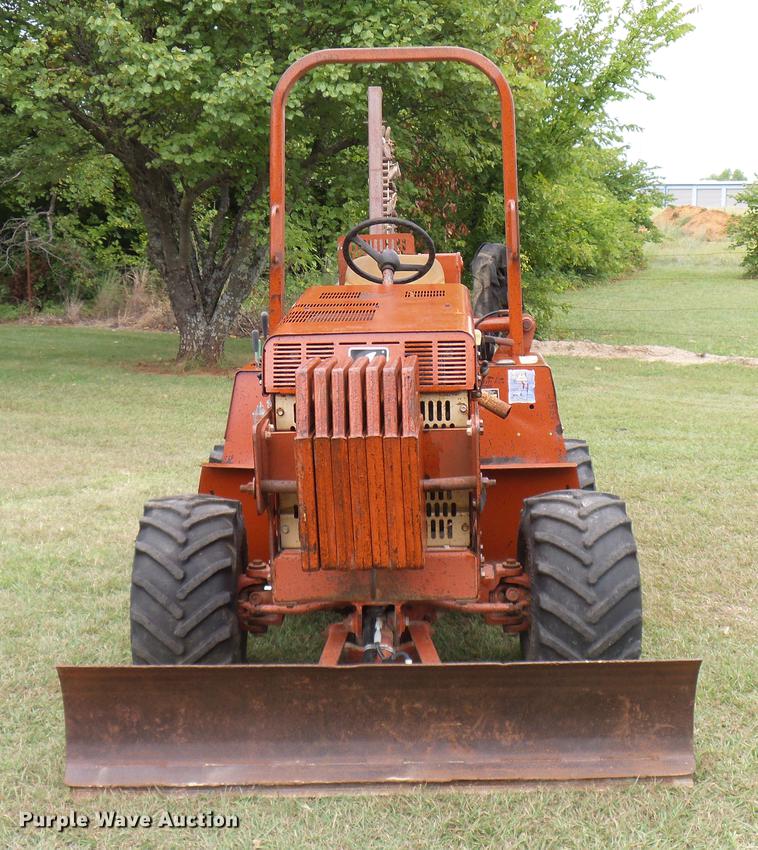 image for item DD5922 2000 Ditch Witch 3700DD trencher