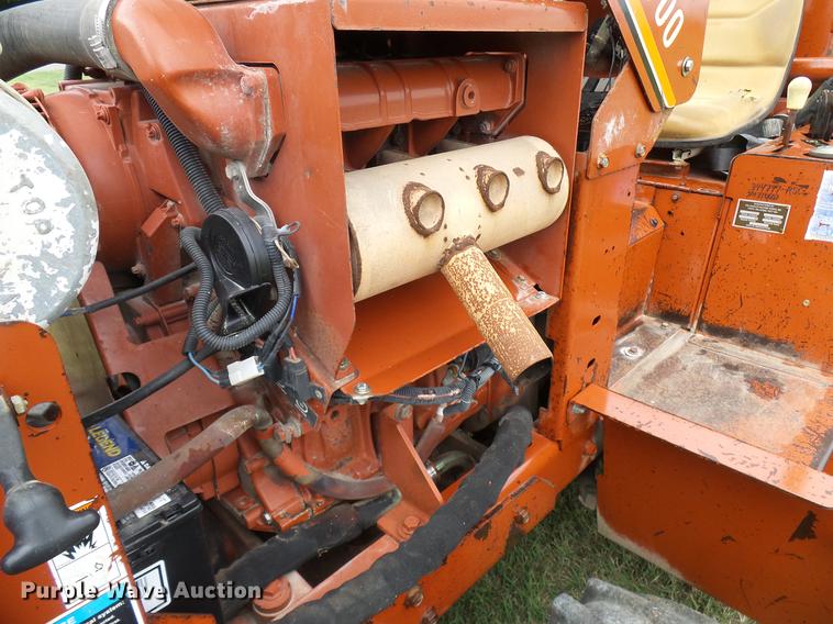image for item DD5922 2000 Ditch Witch 3700DD trencher