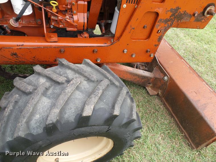 image for item DD5922 2000 Ditch Witch 3700DD trencher