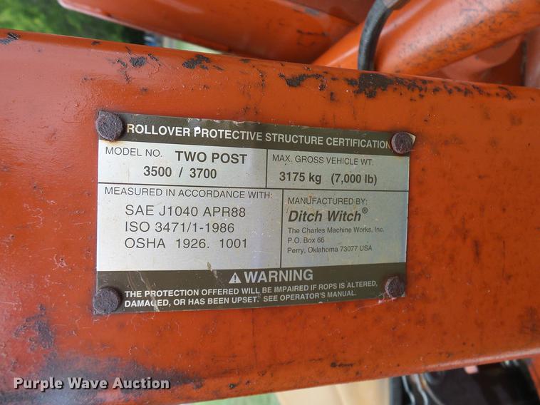 image for item DD5922 2000 Ditch Witch 3700DD trencher