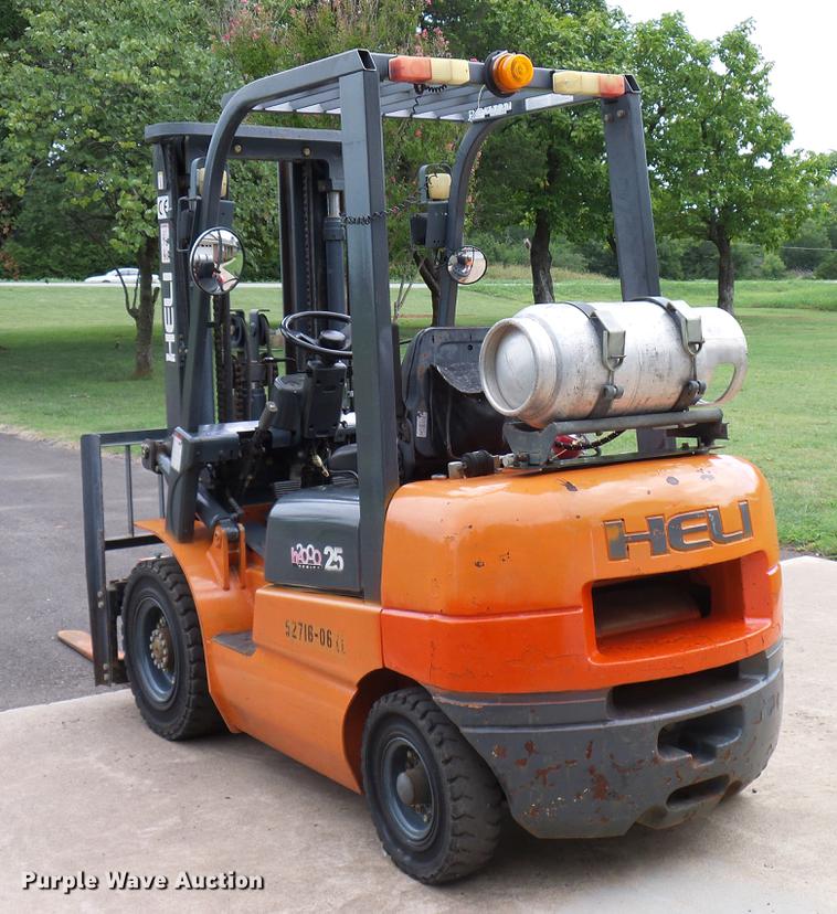 image for item DD5923 2012 Heli GPYD25-TY3 forklift
