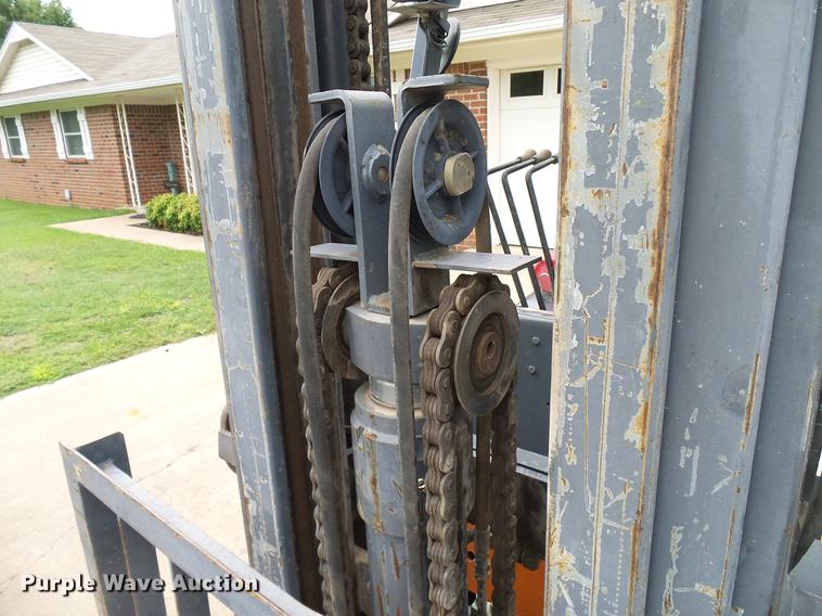 image for item DD5923 2012 Heli GPYD25-TY3 forklift