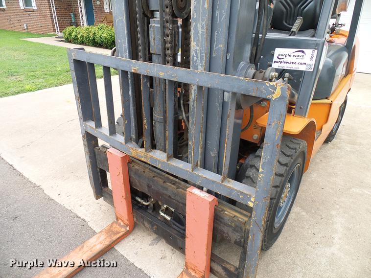 image for item DD5923 2012 Heli GPYD25-TY3 forklift