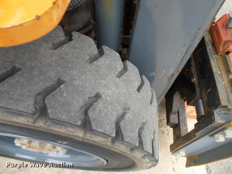 image for item DD5923 2012 Heli GPYD25-TY3 forklift