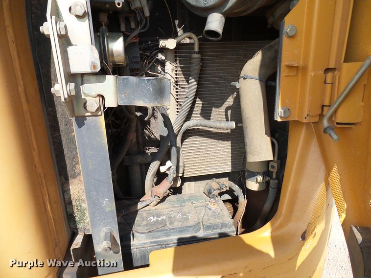 image for item DD5926 2006 Case CX80 mini excavator
