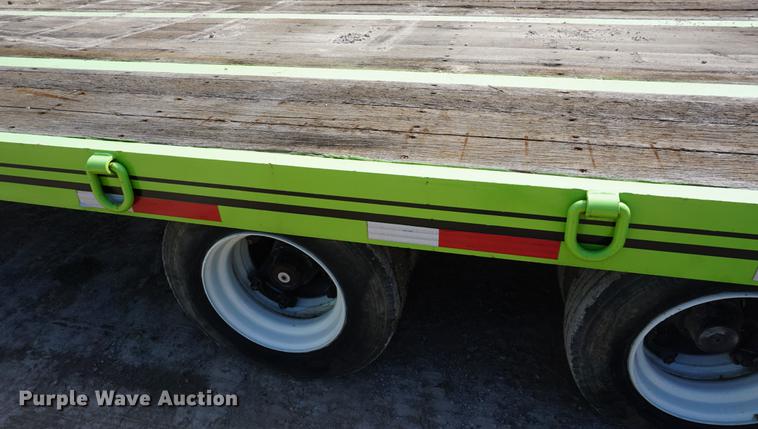 image for item DD6466 1993 Custom 20T242CAS equipment trailer