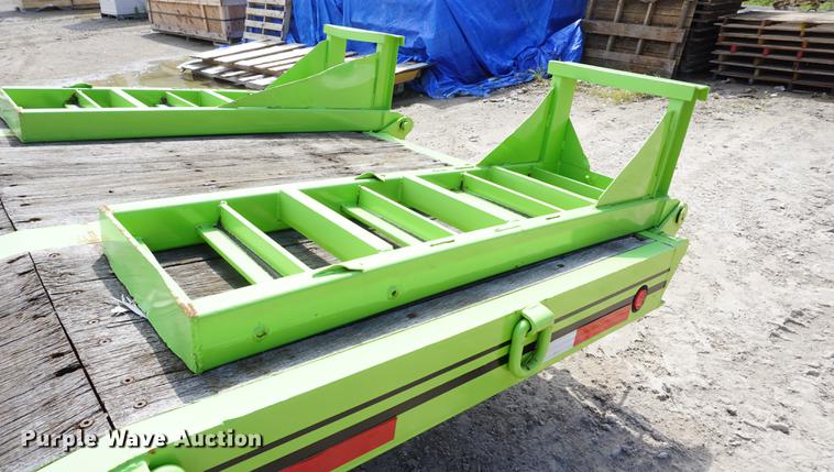 image for item DD6466 1993 Custom 20T242CAS equipment trailer