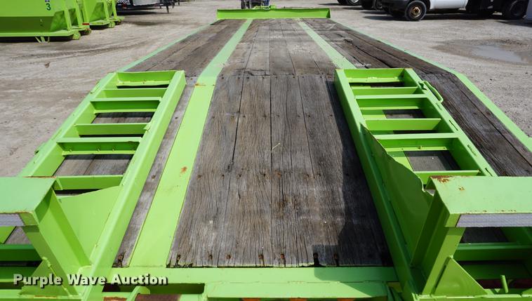 image for item DD6466 1993 Custom 20T242CAS equipment trailer