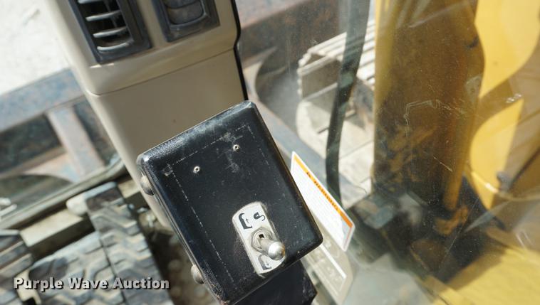 image for item DD6471 2004 Caterpillar 308C CR excavator