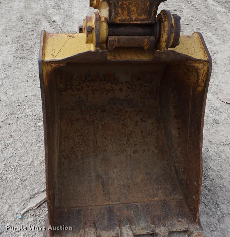 image for item DD6471 2004 Caterpillar 308C CR excavator