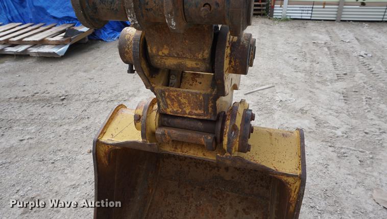 image for item DD6471 2004 Caterpillar 308C CR excavator