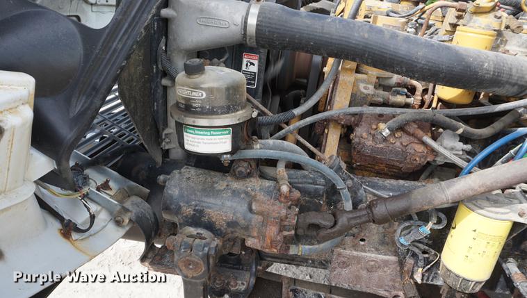 image for item DD6473 2003 Freightliner FL80 dump truck