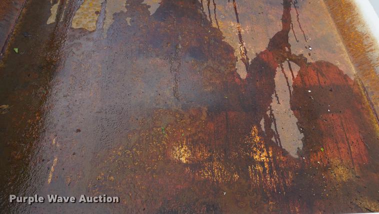 image for item DD6473 2003 Freightliner FL80 dump truck