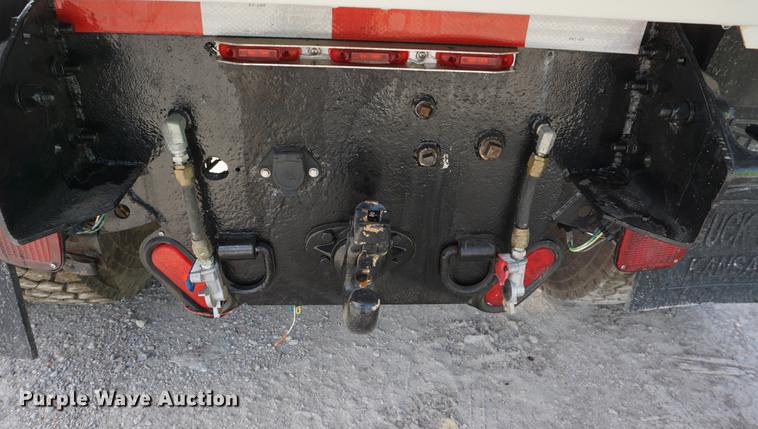 image for item DD6473 2003 Freightliner FL80 dump truck