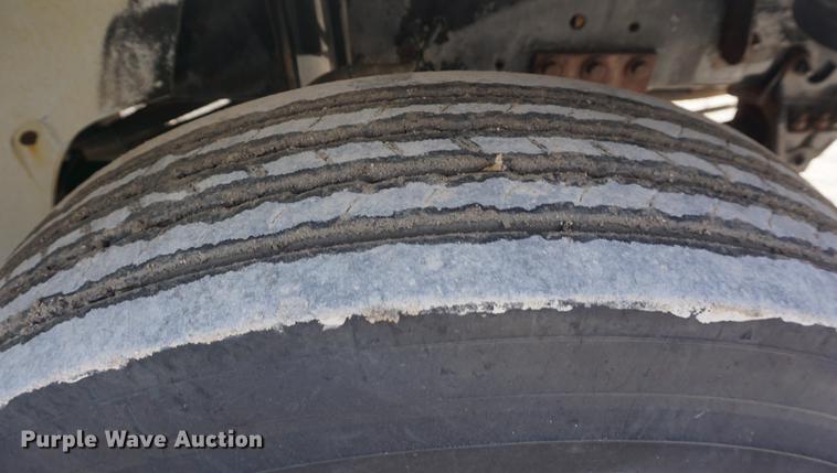 image for item DD6473 2003 Freightliner FL80 dump truck