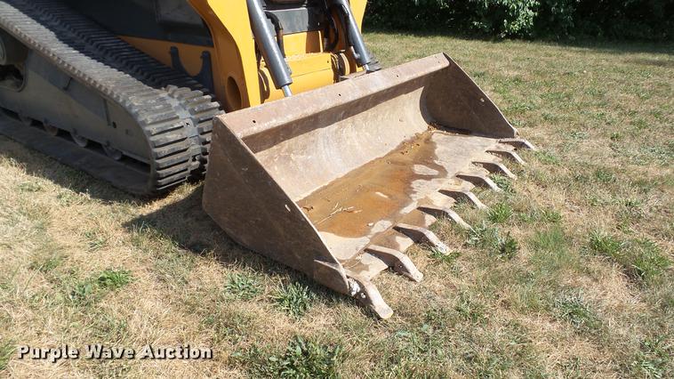 image for item DD7293 2015 Case TV380 skid steer