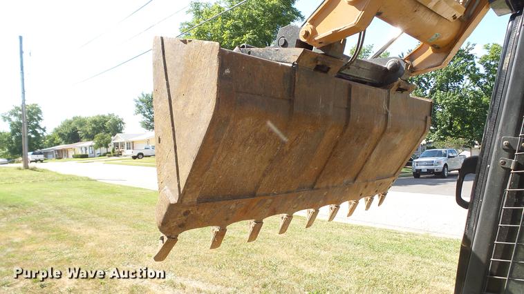 image for item DD7293 2015 Case TV380 skid steer
