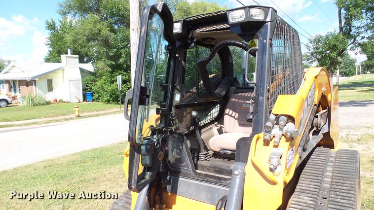 image for item DD7293 2015 Case TV380 skid steer