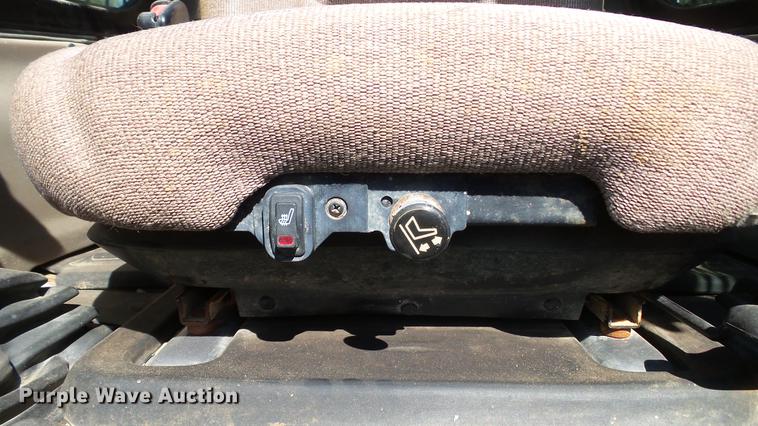 image for item DD7293 2015 Case TV380 skid steer