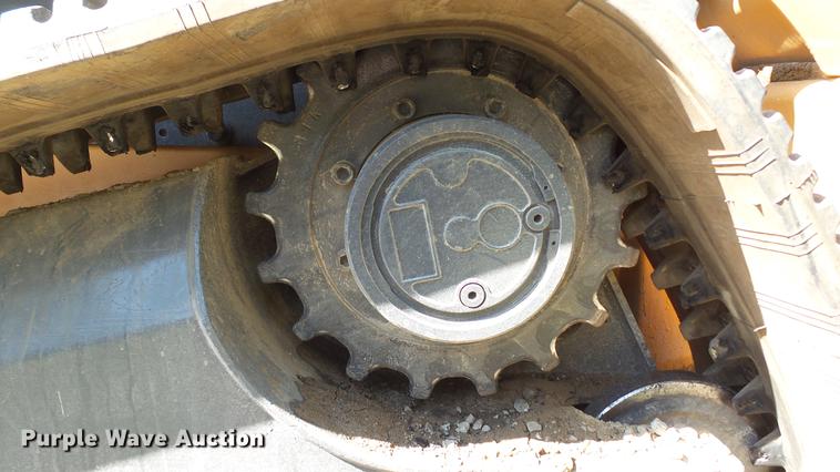 image for item DD7293 2015 Case TV380 skid steer