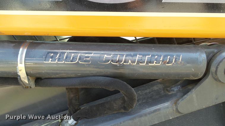 image for item DD7293 2015 Case TV380 skid steer