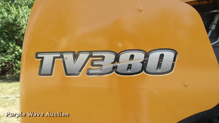 image for item DD7293 2015 Case TV380 skid steer