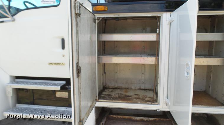 image for item DD7298 2002 Sterling Acterra service truck
