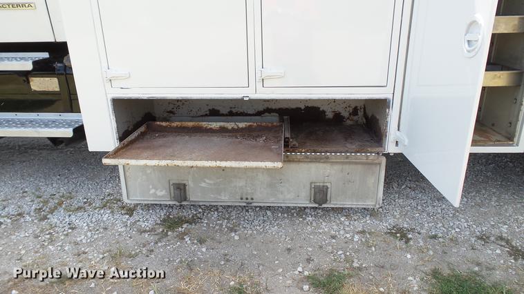 image for item DD7298 2002 Sterling Acterra service truck