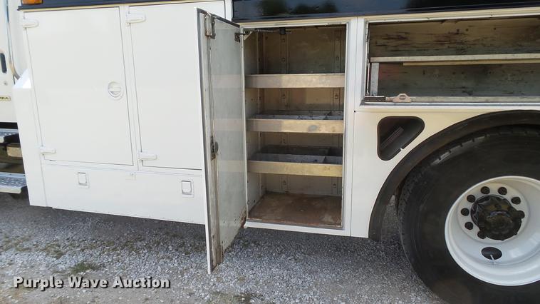 image for item DD7298 2002 Sterling Acterra service truck