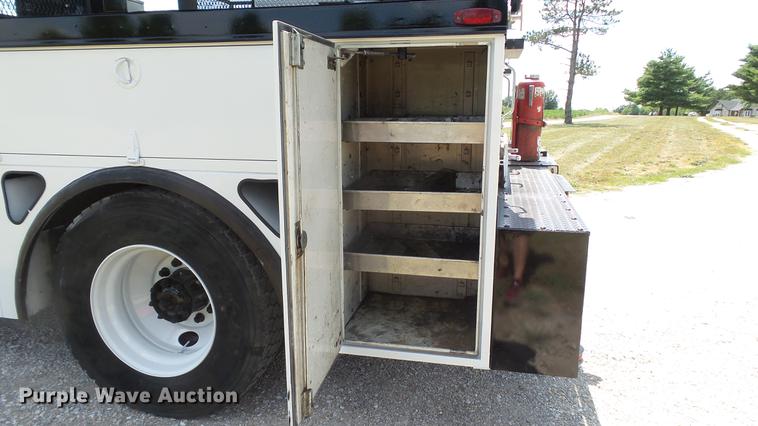 image for item DD7298 2002 Sterling Acterra service truck